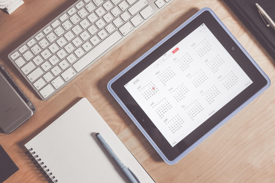 ipad with calendar